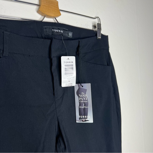 NWT Torrid The Noir Pant Collection Black Slim Flare Pants Size 12 - Picture 4 of 7